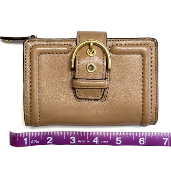 Coach Vintage Wallet - Picture 5 of 9